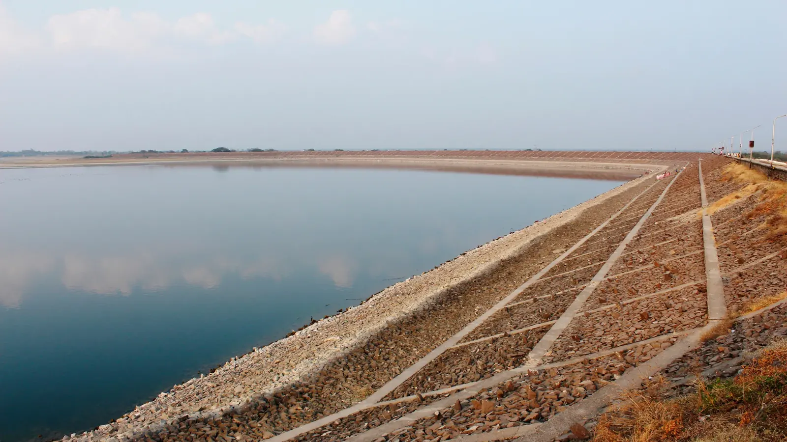 Dam-Touch & Hill-View Lands — view 1